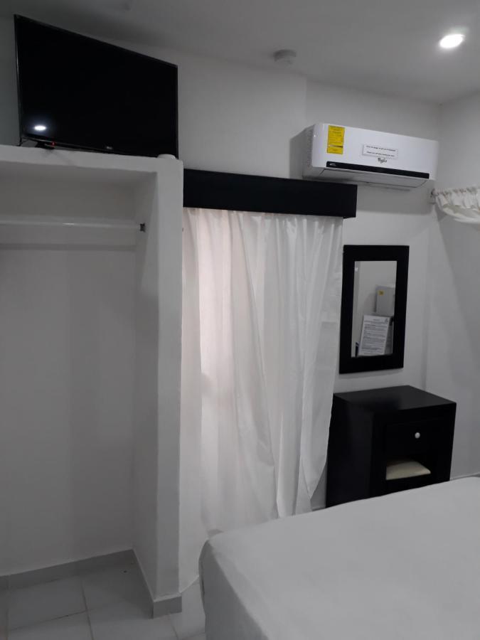 Hotel & Suites Vayor 圣帕特里西奥梅拉克 客房 照片